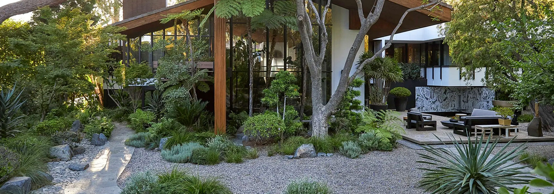 草木有语,庭院无声——定制您的理想栖居